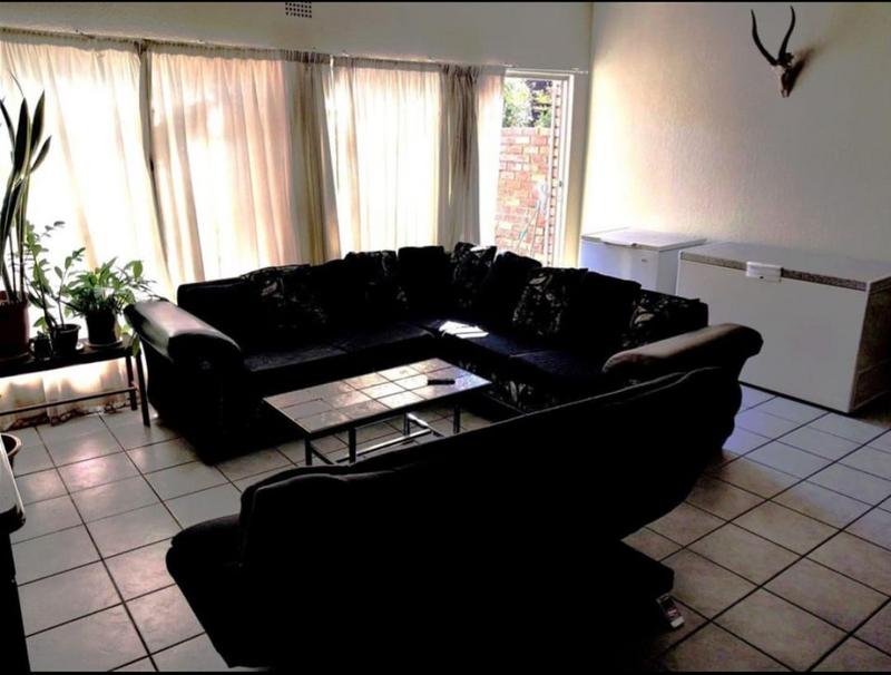 3 Bedroom Property for Sale in Brackendowns Gauteng