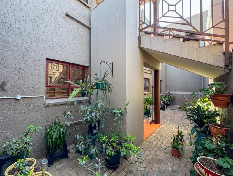 2 Bedroom Property for Sale in Bassonia Gauteng