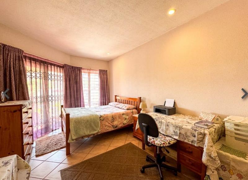 2 Bedroom Property for Sale in Bassonia Gauteng