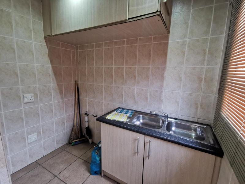 To Let 3 Bedroom Property for Rent in Kookrus Gauteng