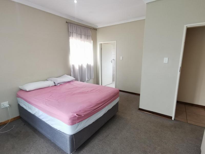 To Let 3 Bedroom Property for Rent in Kookrus Gauteng