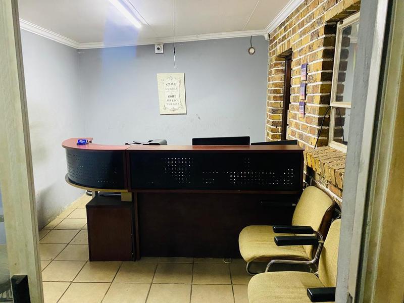 To Let 4 Bedroom Property for Rent in Elardus Park Gauteng