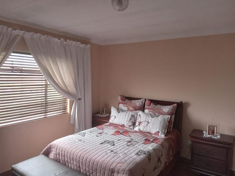 4 Bedroom Property for Sale in Hospital View Gauteng