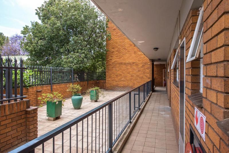 1 Bedroom Property for Sale in Malvern East Gauteng