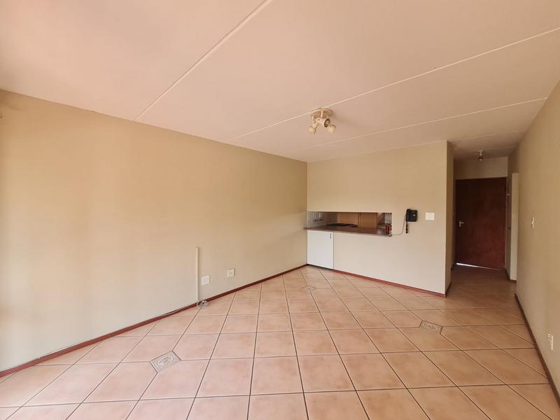 2 Bedroom Property for Sale in Marais Steyn Park Gauteng