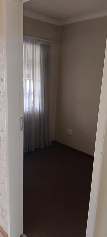 2 Bedroom Property for Sale in Comet Gauteng