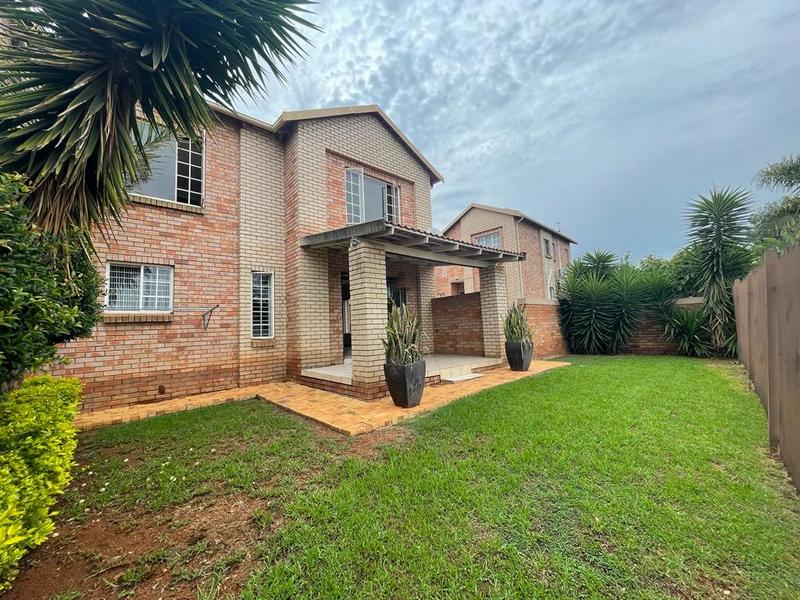 To Let 3 Bedroom Property for Rent in Willowbrook Gauteng