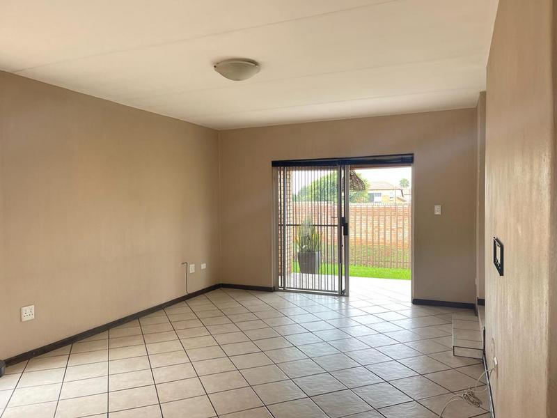 To Let 3 Bedroom Property for Rent in Willowbrook Gauteng