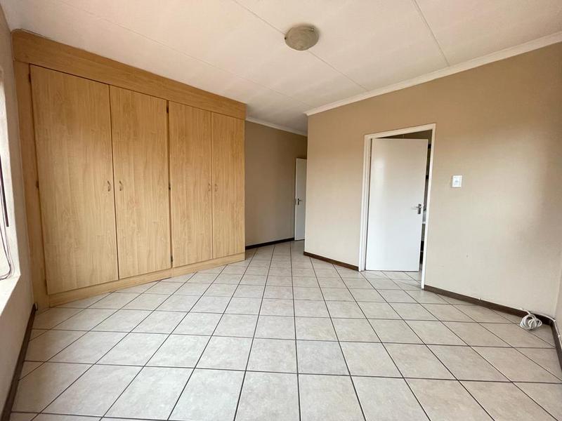 To Let 3 Bedroom Property for Rent in Willowbrook Gauteng