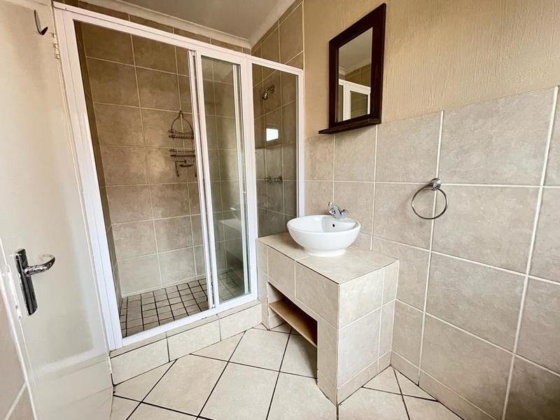 To Let 3 Bedroom Property for Rent in Willowbrook Gauteng