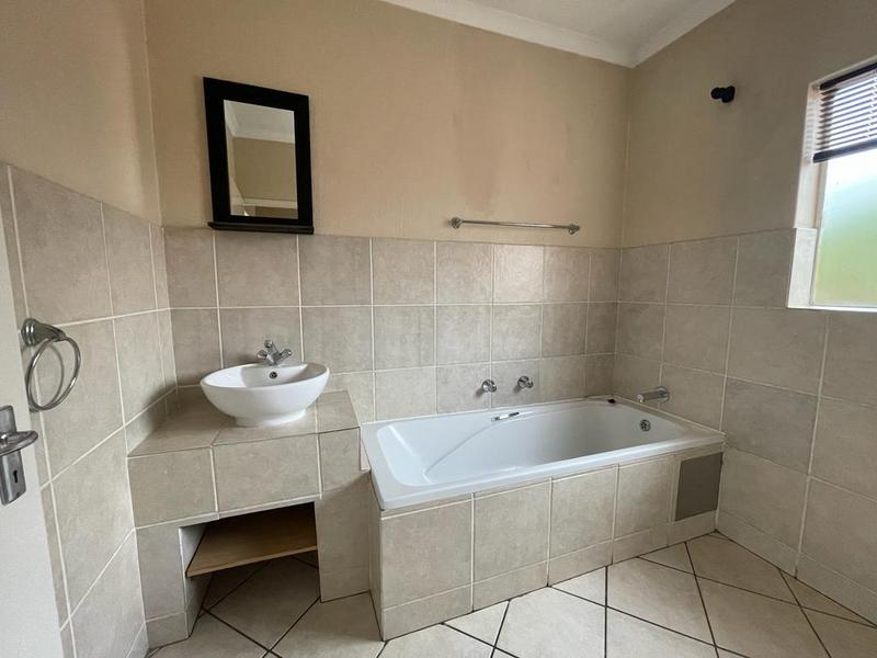 To Let 3 Bedroom Property for Rent in Willowbrook Gauteng