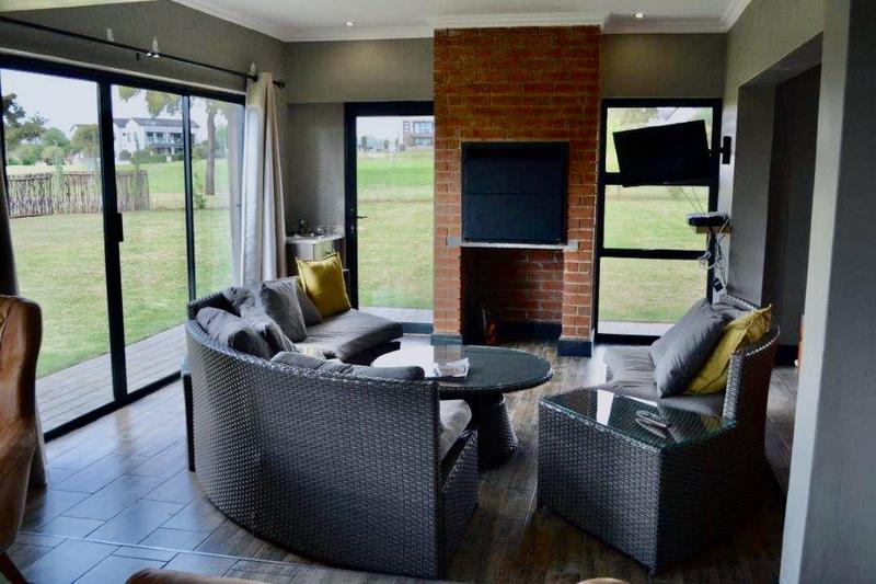 5 Bedroom Property for Sale in Copperleaf Estate Gauteng