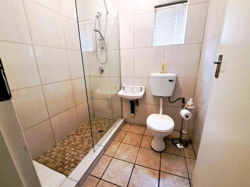 4 Bedroom Property for Sale in Eldoraigne Gauteng