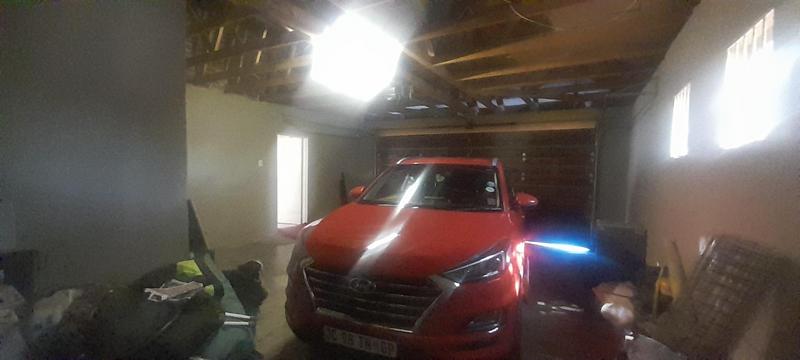 4 Bedroom Property for Sale in Wierda Park Gauteng