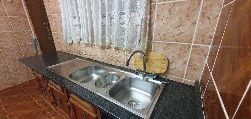 To Let 4 Bedroom Property for Rent in Greenhills Gauteng