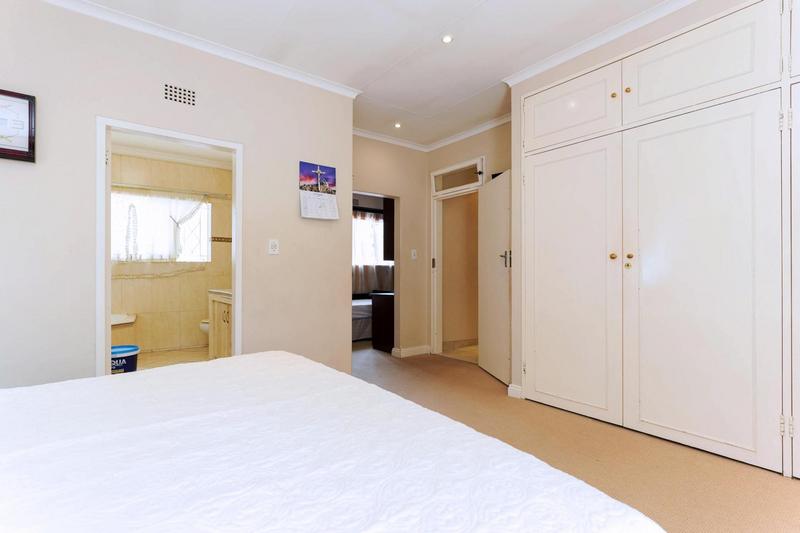 4 Bedroom Property for Sale in Morningside Gauteng