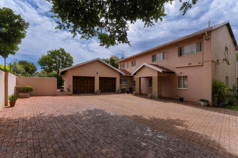 4 Bedroom Property for Sale in Morningside Gauteng