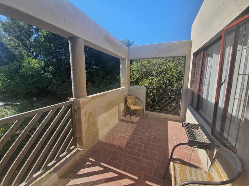 To Let 2 Bedroom Property for Rent in Bryanston Gauteng