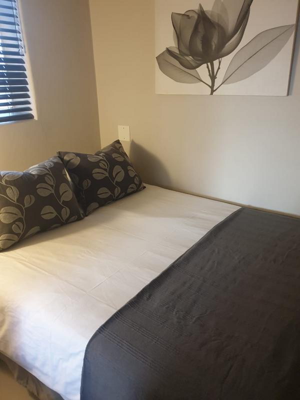 To Let 1 Bedroom Property for Rent in Illovo Gauteng