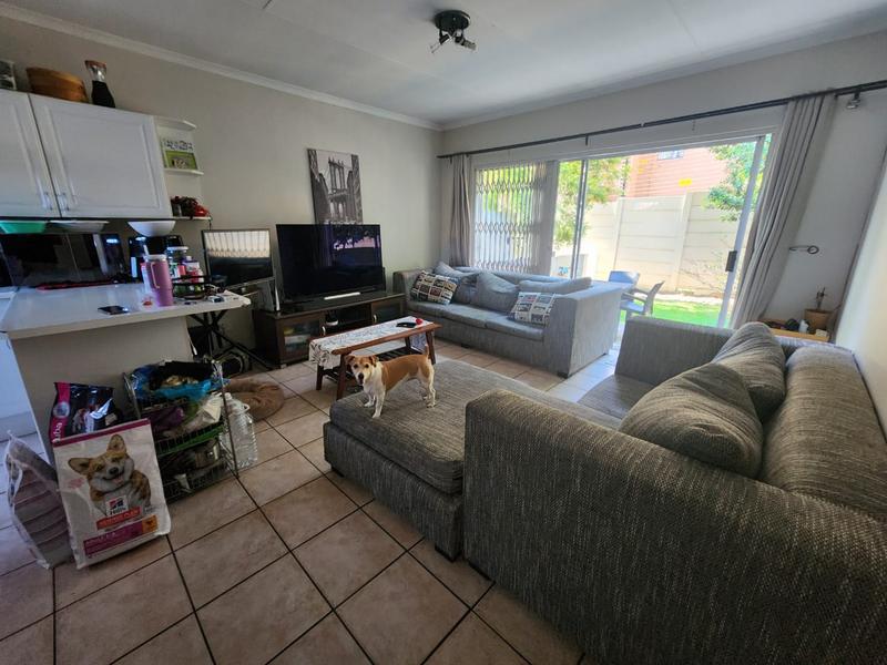 2 Bedroom Property for Sale in Sunninghill Gauteng