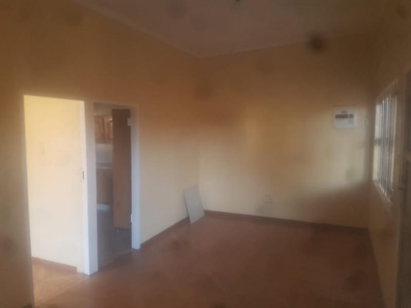 4 Bedroom Property for Sale in Emdeni Gauteng