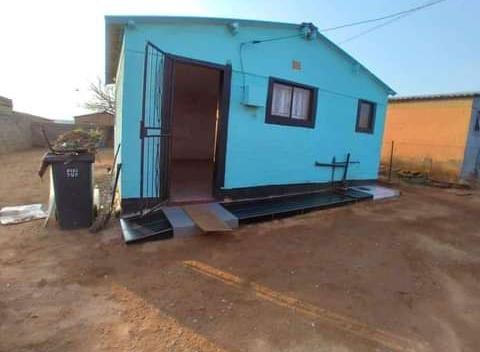 2 Bedroom Property for Sale in Braamfischerville Gauteng