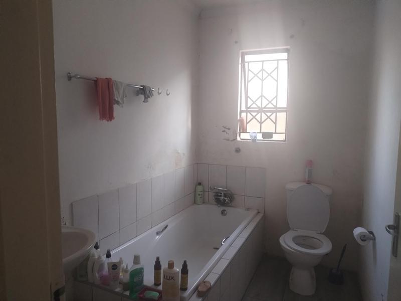 To Let 3 Bedroom Property for Rent in Kya Sands Gauteng