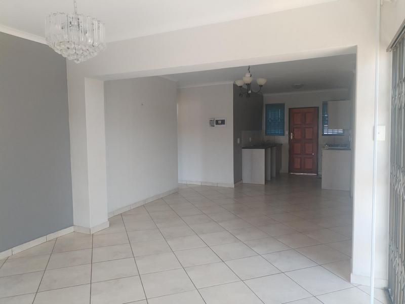 3 Bedroom Property for Sale in Wildtuinpark Gauteng