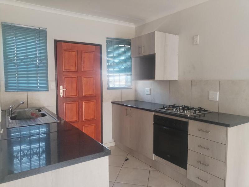 3 Bedroom Property for Sale in Wildtuinpark Gauteng