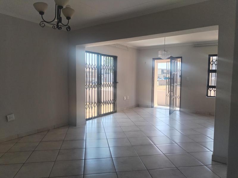 3 Bedroom Property for Sale in Wildtuinpark Gauteng