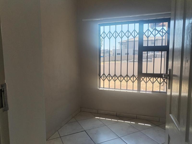 3 Bedroom Property for Sale in Wildtuinpark Gauteng