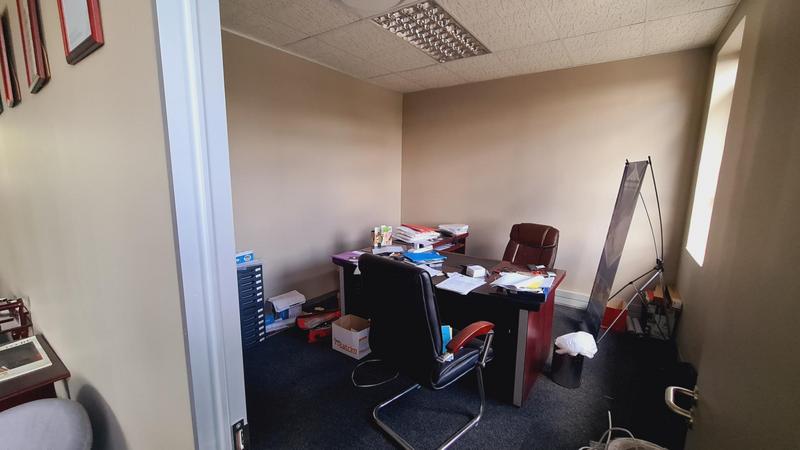 To Let commercial Property for Rent in Die Wilgers Gauteng