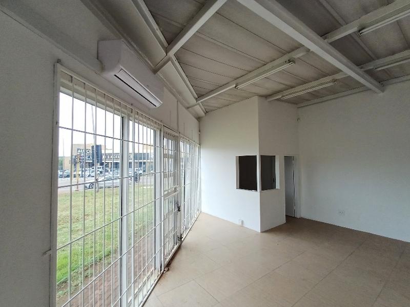 To Let commercial Property for Rent in Zwartkop Gauteng