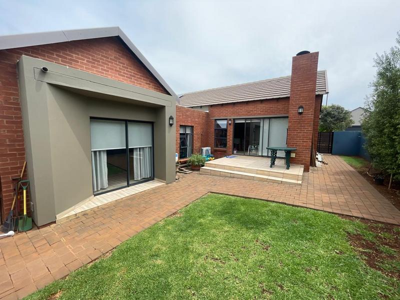 3 Bedroom Property for Sale in Midstream Meadows Gauteng