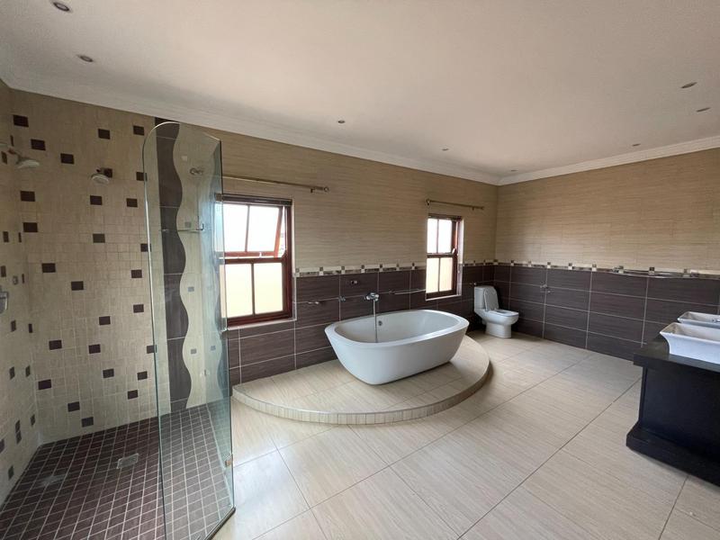 5 Bedroom Property for Sale in Sable Hills Gauteng