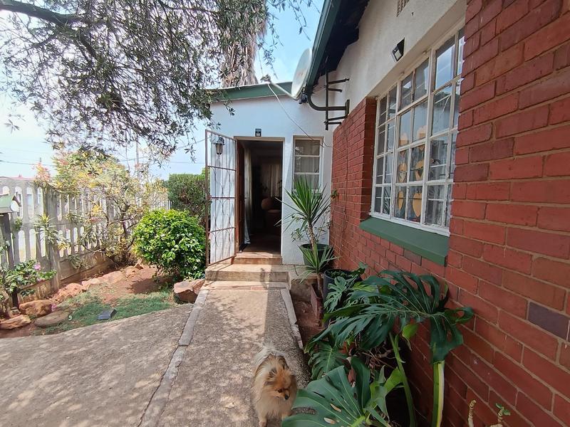 3 Bedroom Property for Sale in Wannenburghoogte Gauteng