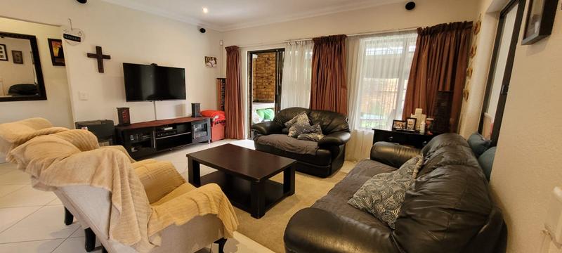 3 Bedroom Property for Sale in New Market Gauteng