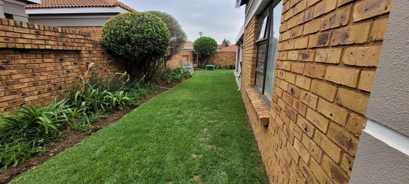 3 Bedroom Property for Sale in New Market Gauteng