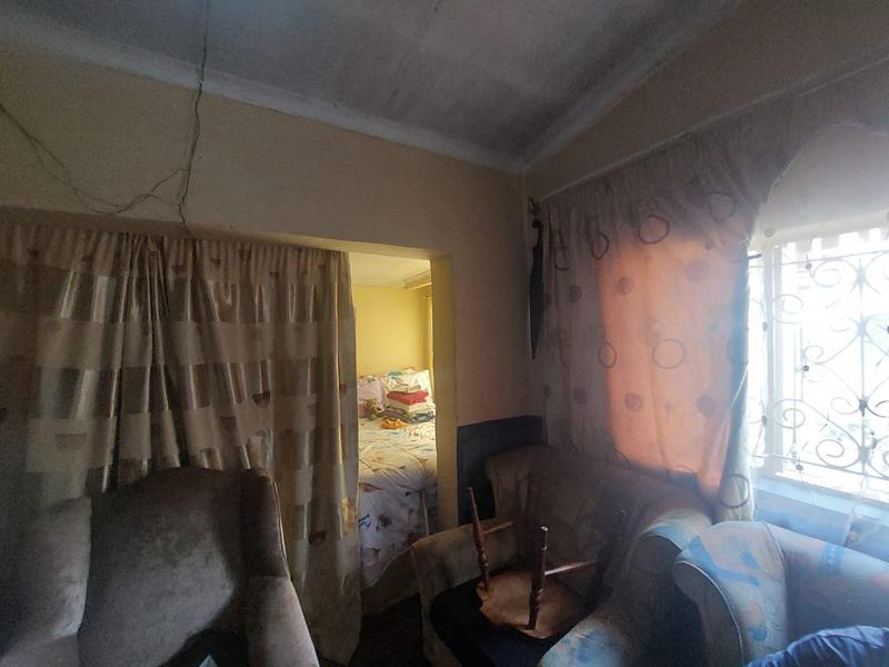 4 Bedroom Property for Sale in Laudium Gauteng