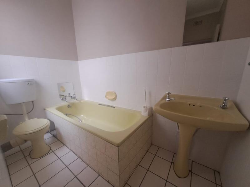 2 Bedroom Property for Sale in Vanderbijlpark NE Gauteng