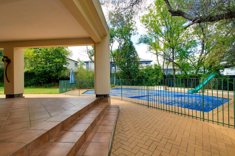 To Let 5 Bedroom Property for Rent in Bryanston Gauteng