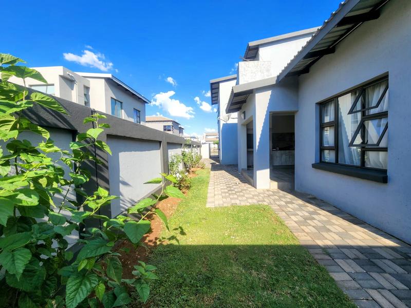 To Let 4 Bedroom Property for Rent in Zambezi Manor Lifestyle Estate Gauteng