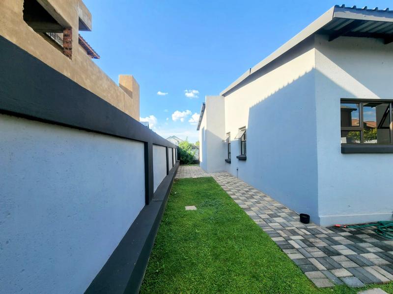 To Let 4 Bedroom Property for Rent in Zambezi Manor Lifestyle Estate Gauteng