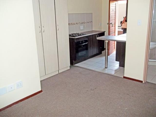 To Let 1 Bedroom Property for Rent in Auckland Park Gauteng