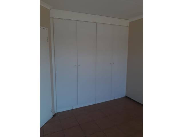 To Let 1 Bedroom Property for Rent in Theresa Park Gauteng