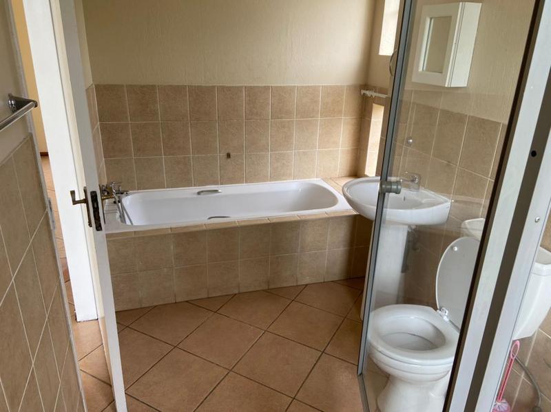 To Let 2 Bedroom Property for Rent in Laser Park Gauteng