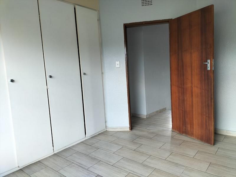 To Let 4 Bedroom Property for Rent in Birchleigh North Gauteng