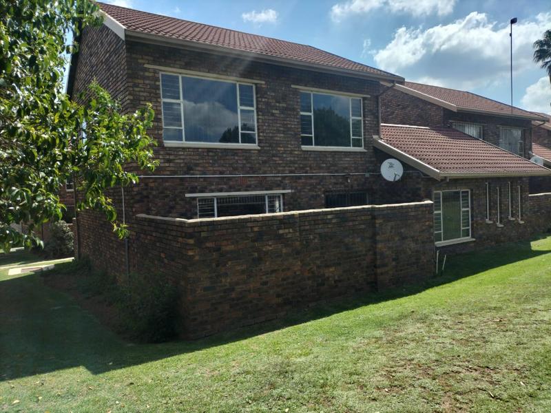 To Let 3 Bedroom Property for Rent in Birchleigh North Gauteng