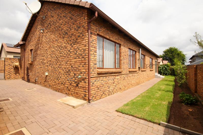 3 Bedroom Property for Sale in Thatchfield Gauteng