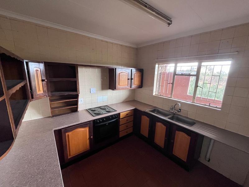 To Let 2 Bedroom Property for Rent in Florida Gauteng